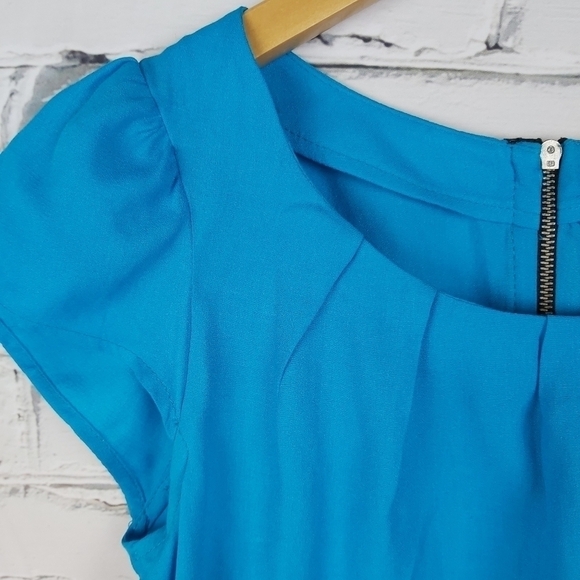 ZARA Zipper Back Blouse blue - Picture 2 of 7